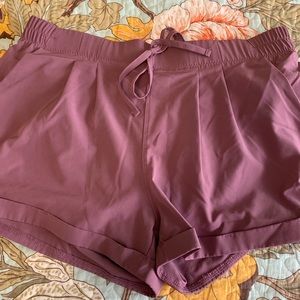 Zyia Summer Shorts Lavender size L EUC